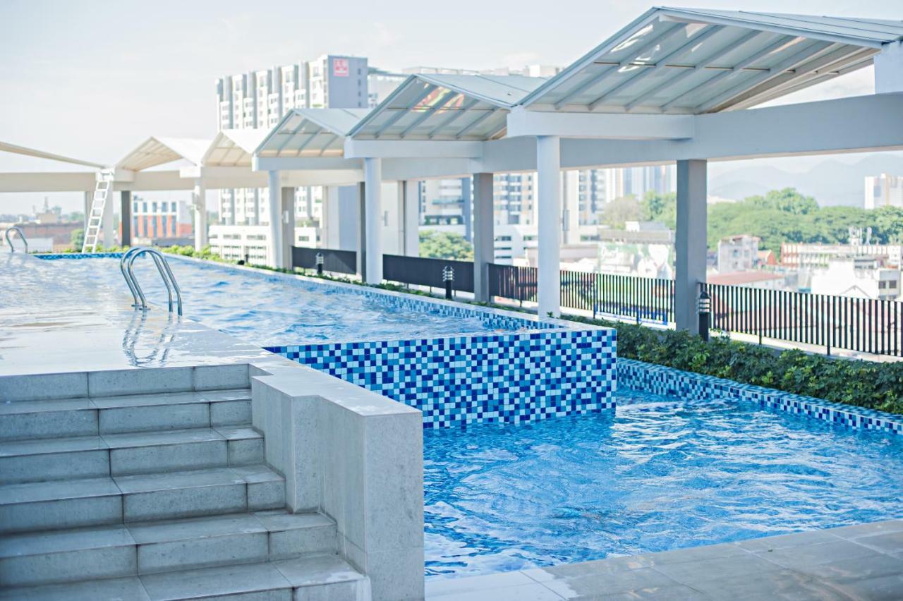 Octagon Premium Ipoh Town Center By Grab A Stay 외부 사진